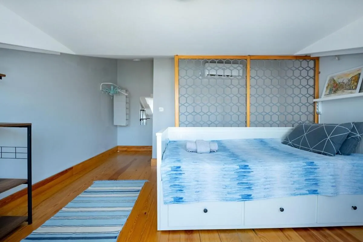 Cosy Triplex Flat Apartment Istanbul