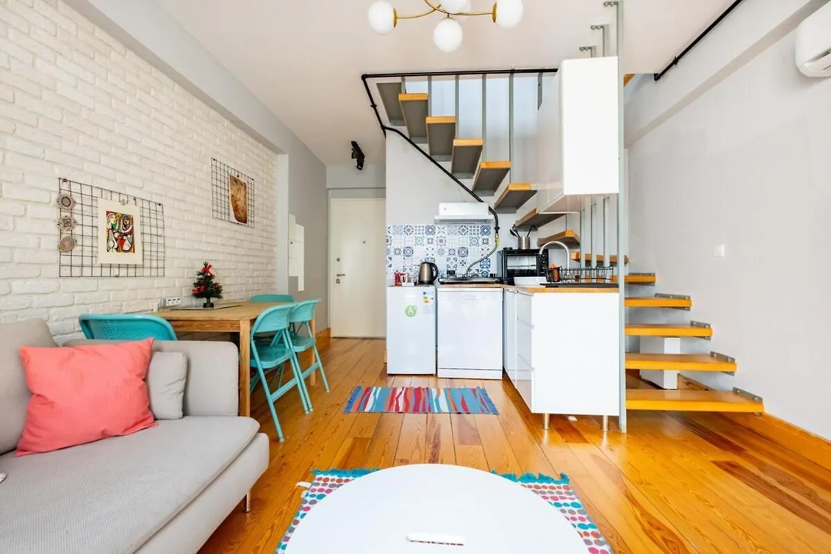 Cosy Triplex Flat Apartment Istanbul
