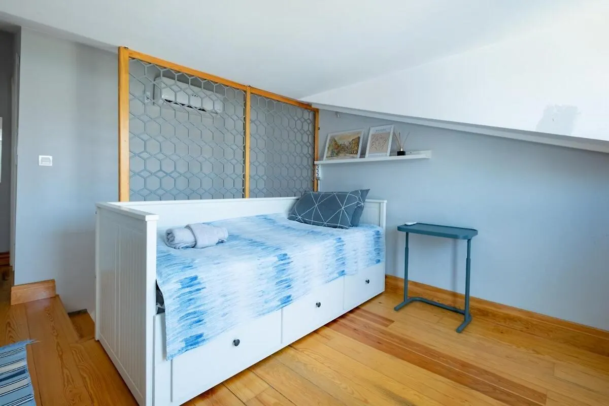 Cosy Triplex Flat Apartment Istanbul